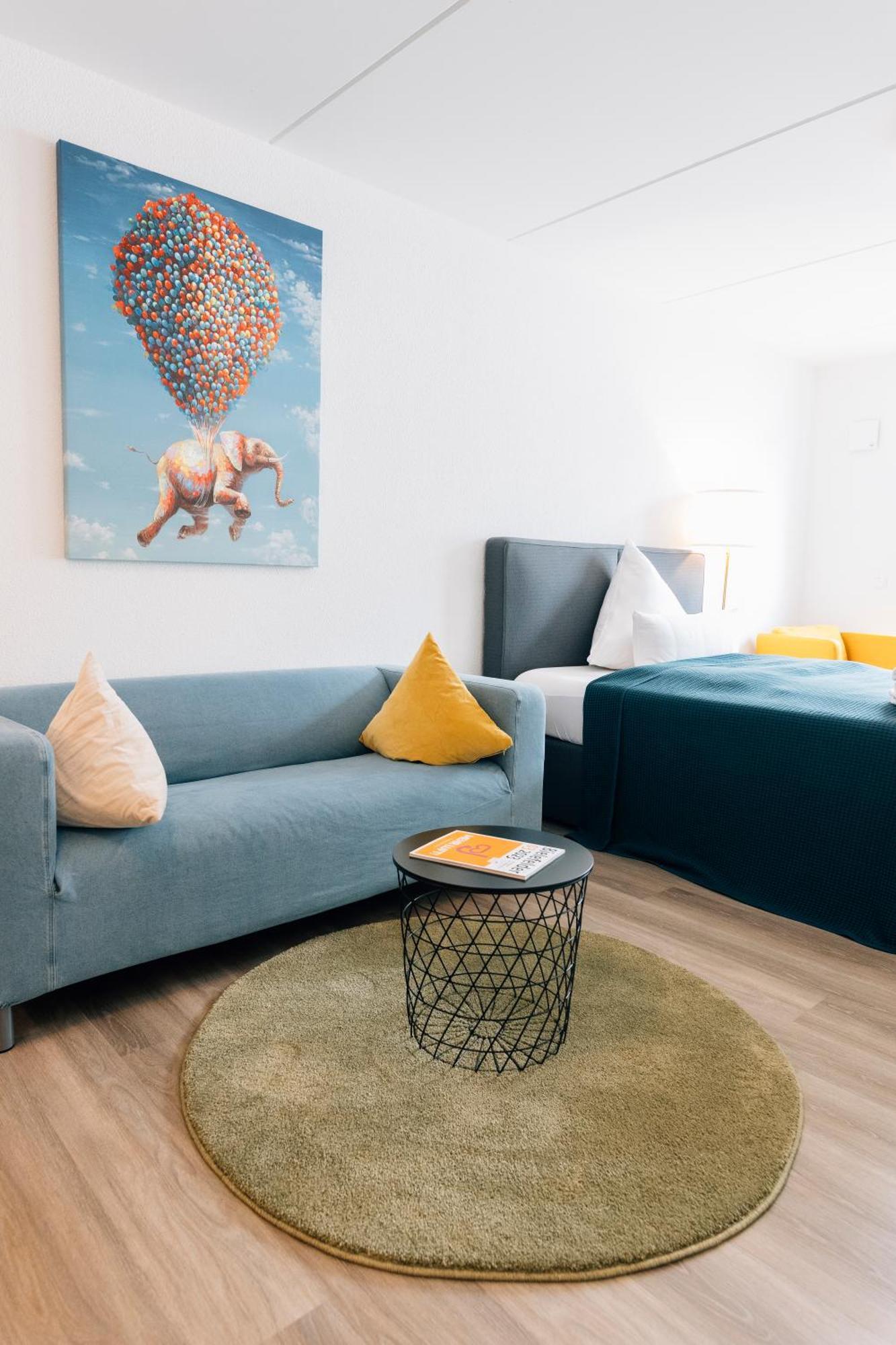 City - Travel & Living - Appartement Билефелд Екстериор снимка